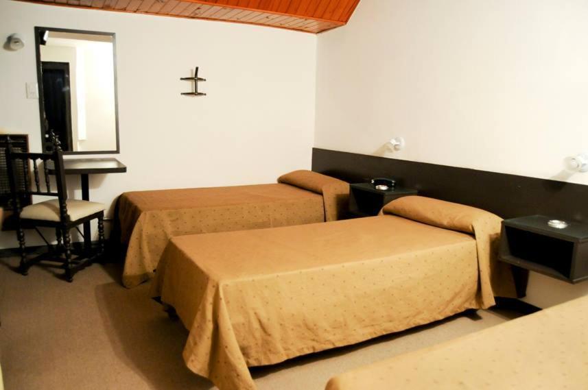 Hotel Alcazar Villa María 外观 照片