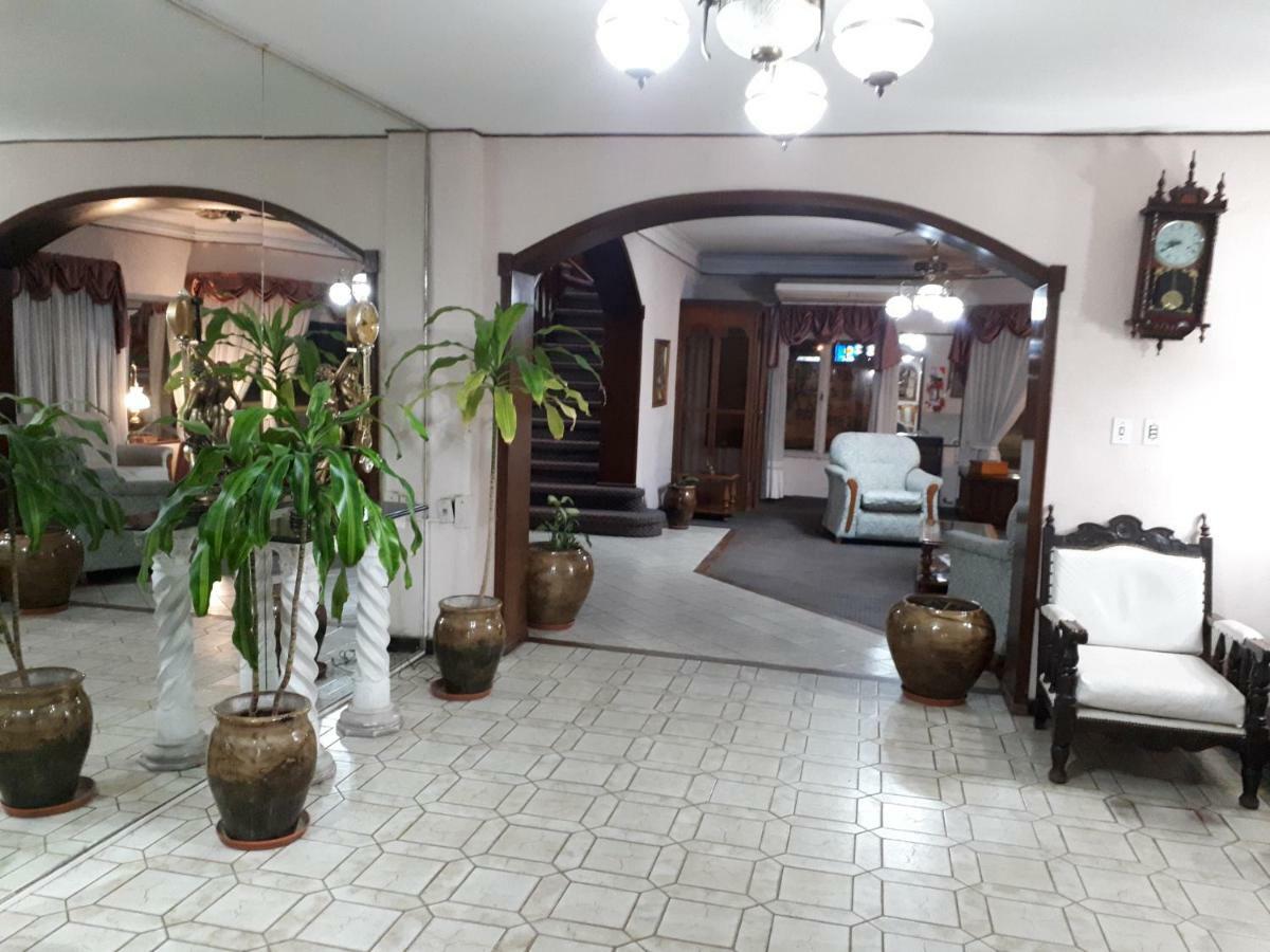 Hotel Alcazar Villa María 外观 照片