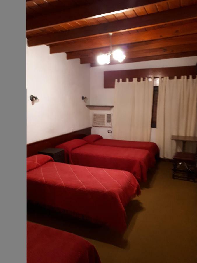 Hotel Alcazar Villa María 外观 照片