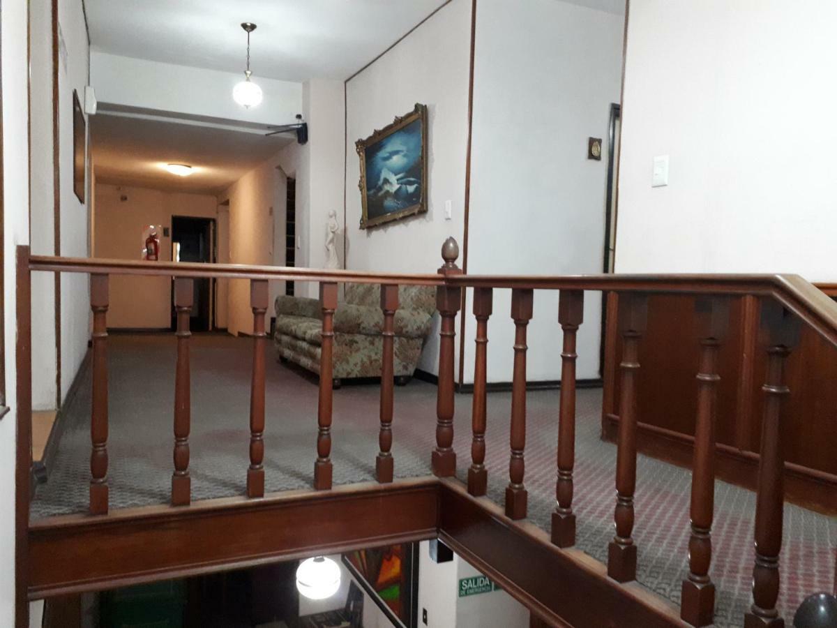 Hotel Alcazar Villa María 外观 照片
